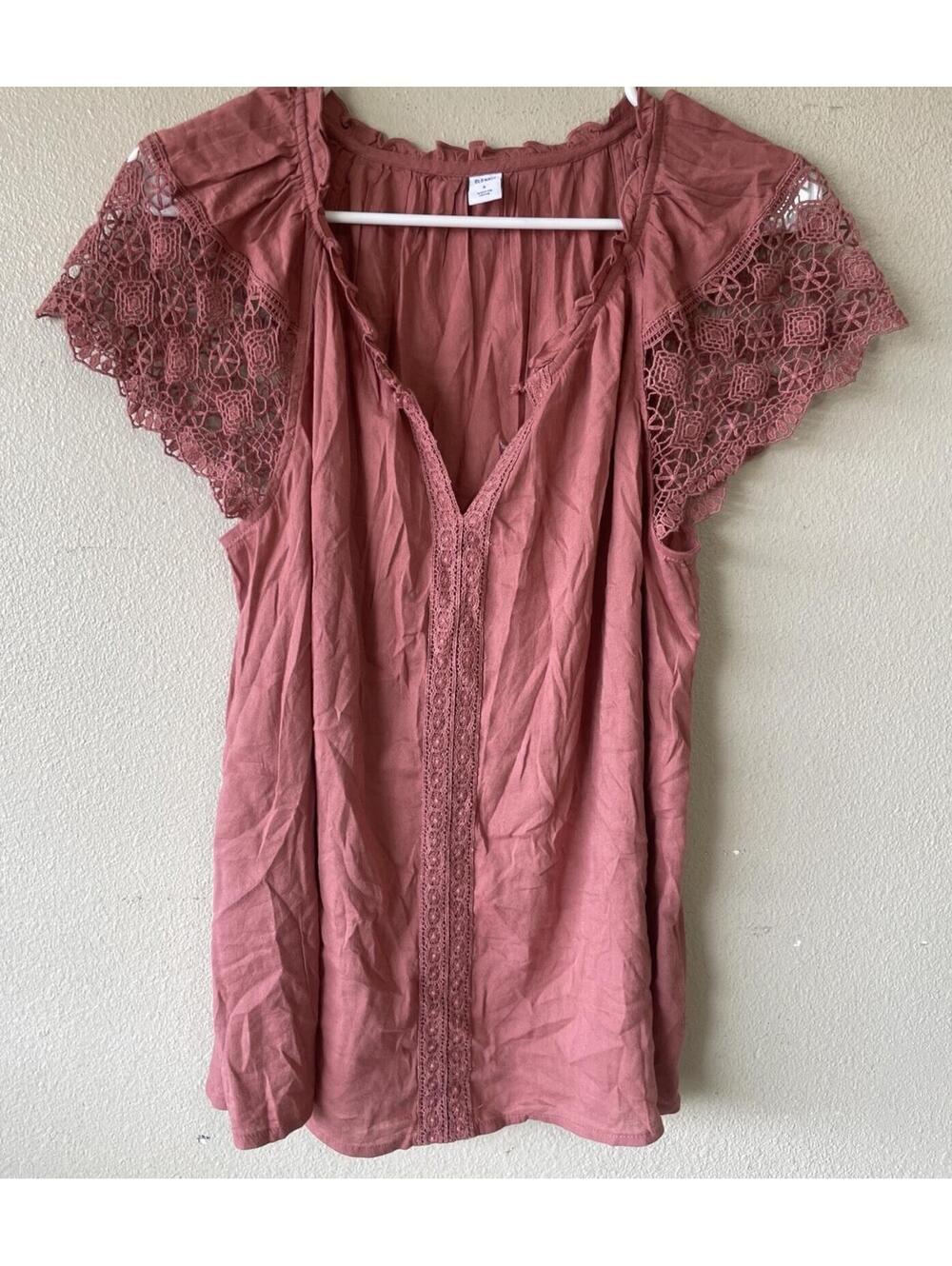 Old Navy Small Peach Detail Short Sleeve V-Neck Boho Top